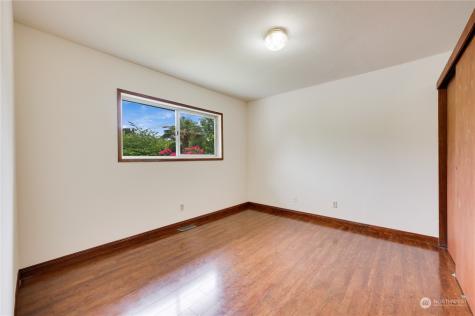 8109 18th Avenue Sw Seattle WA 98106