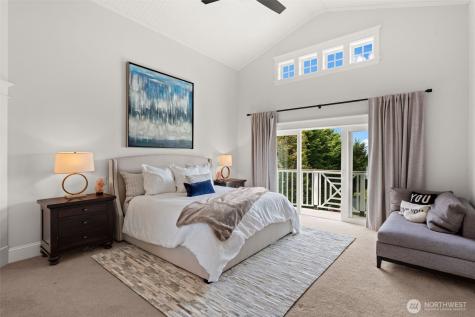 543 Hyak Drive Fox Island WA 98333