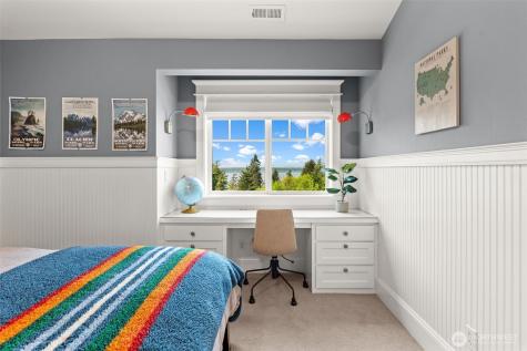 543 Hyak Drive Fox Island WA 98333