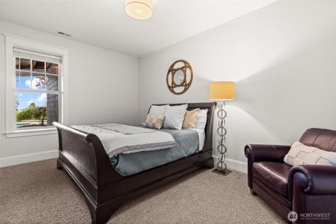 543 Hyak Drive Fox Island WA 98333
