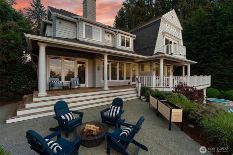 543 Hyak Drive Fox Island WA 98333