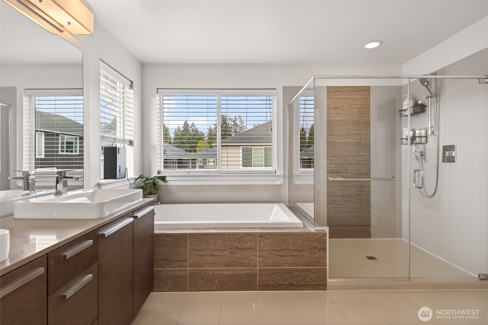 5530 Douglas Avenue SE Auburn WA 98093