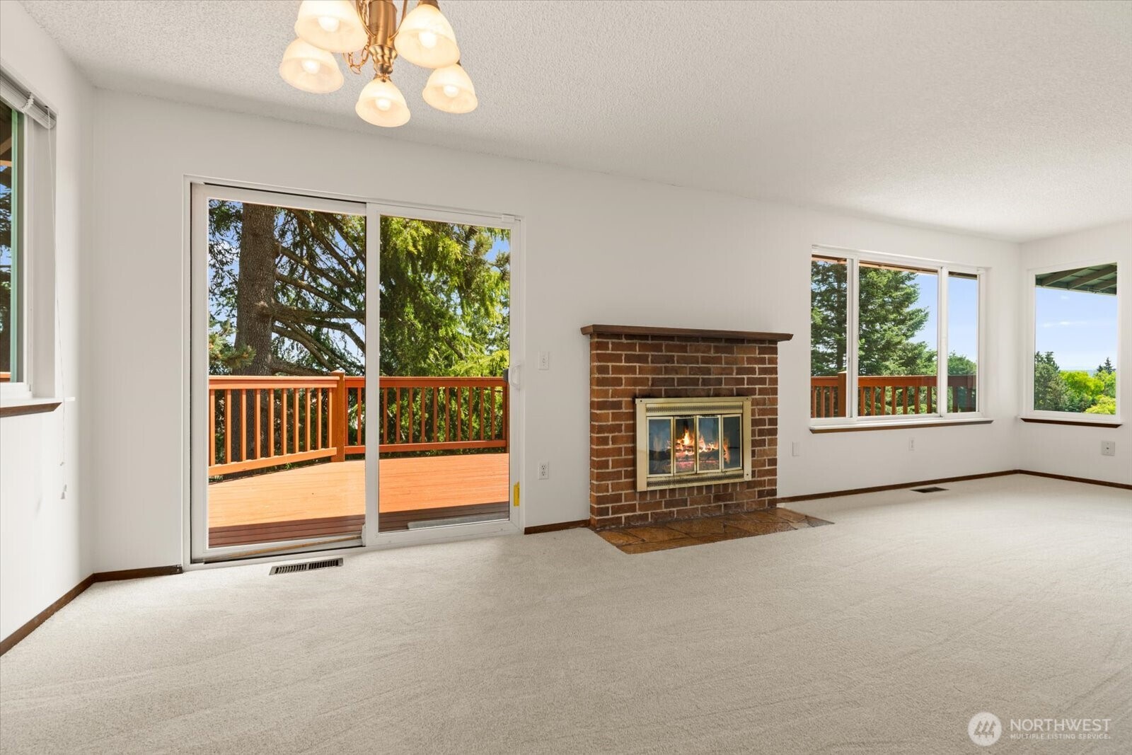 9236 NE 136 Place Kirkland WA 98034