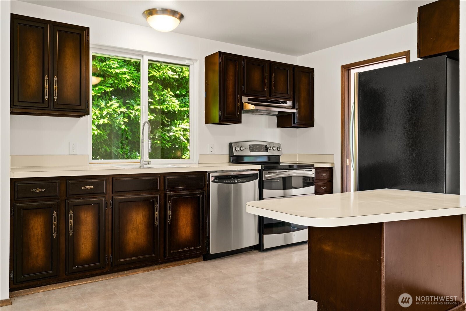9236 NE 136 Place Kirkland WA 98034