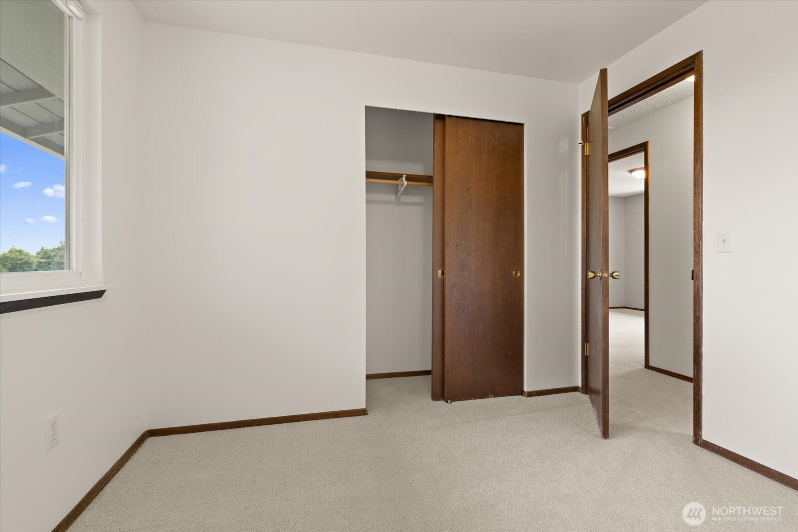 9236 NE 136 Place Kirkland WA 98034