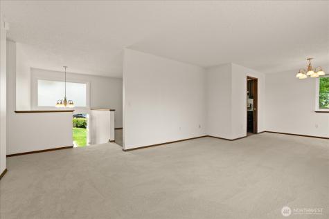 9236 NE 136 Place Kirkland WA 98034