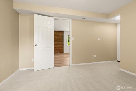 9236 NE 136 Place Kirkland WA 98034