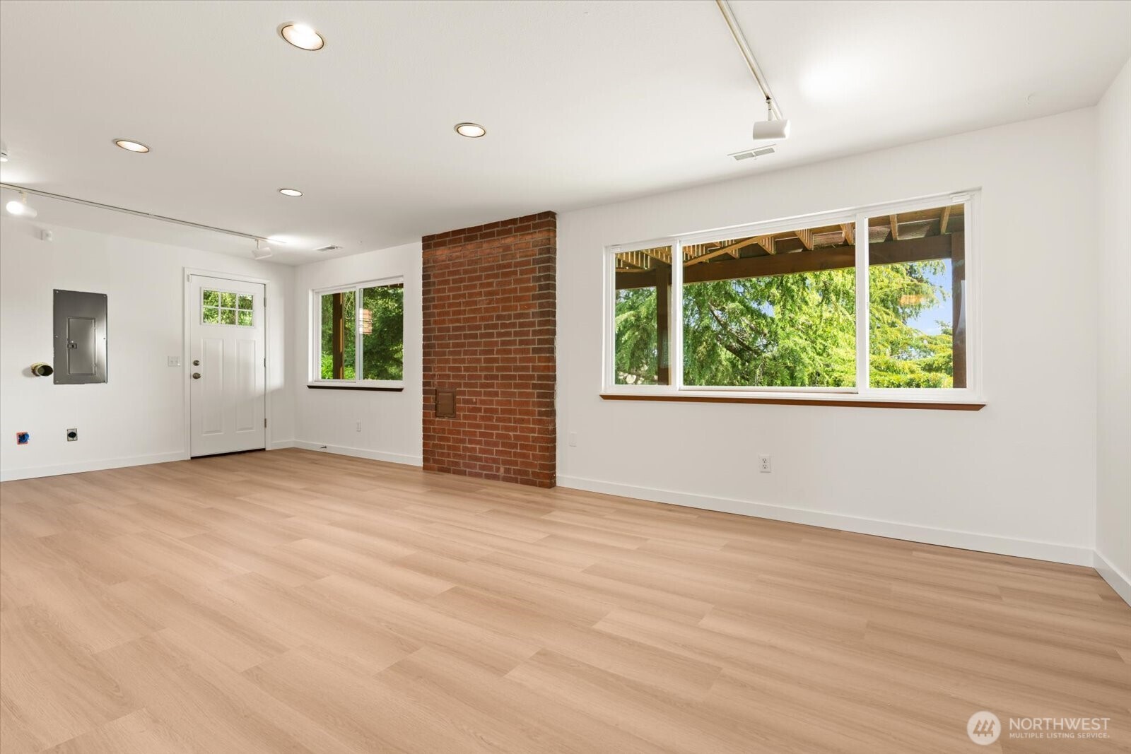9236 NE 136 Place Kirkland WA 98034