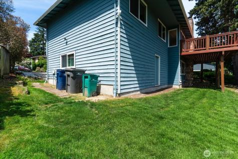 9236 NE 136 Place Kirkland WA 98034