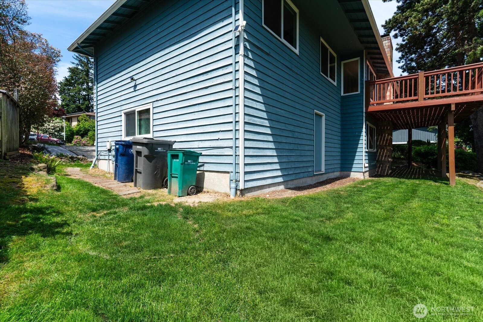 9236 NE 136 Place Kirkland WA 98034