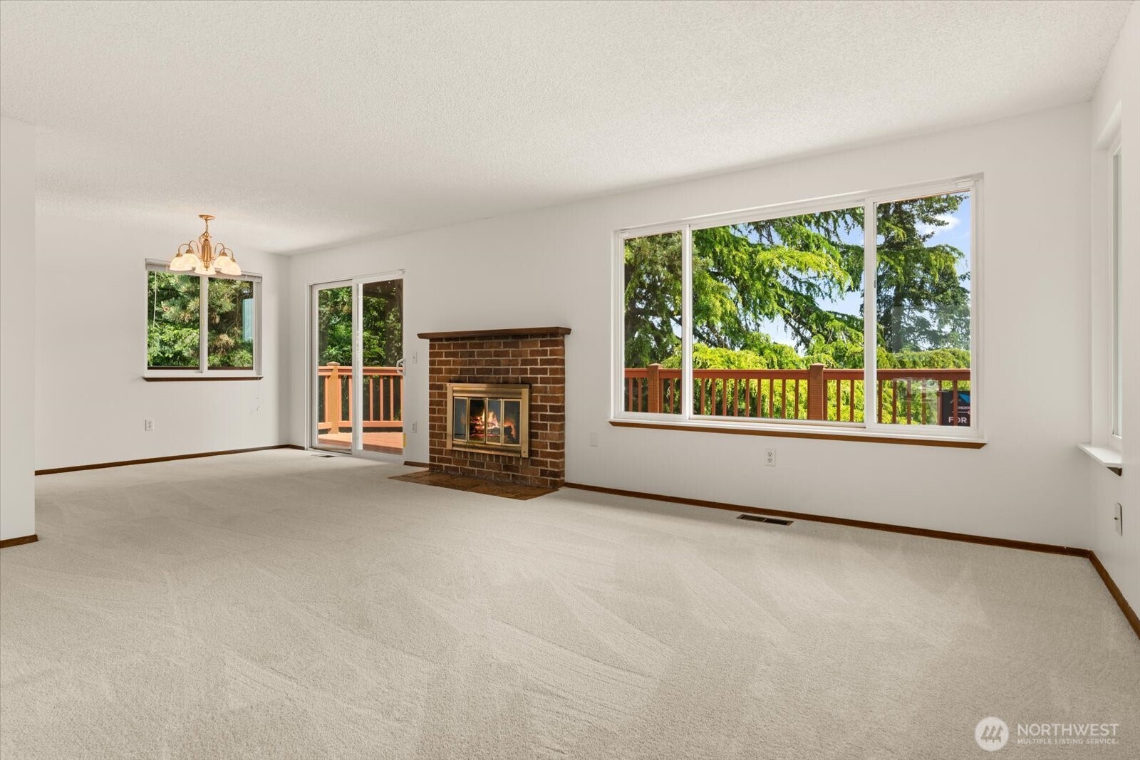 9236 NE 136 Place Kirkland WA 98034