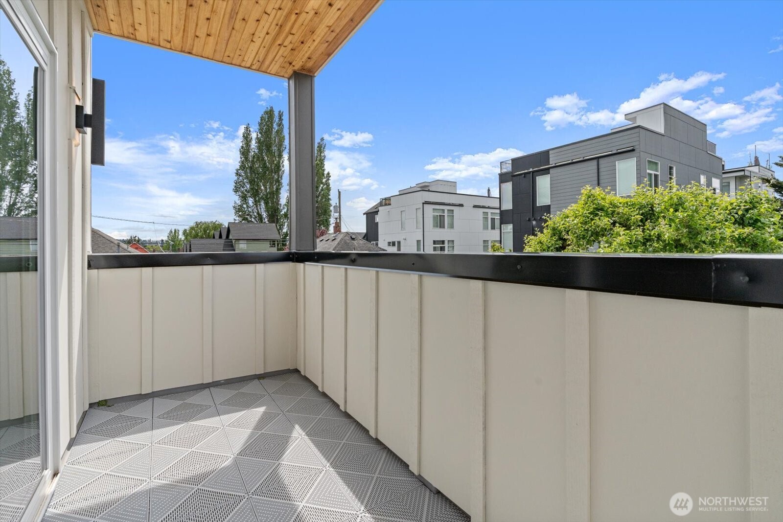 1133 NW 60th Street Seattle WA 98107
