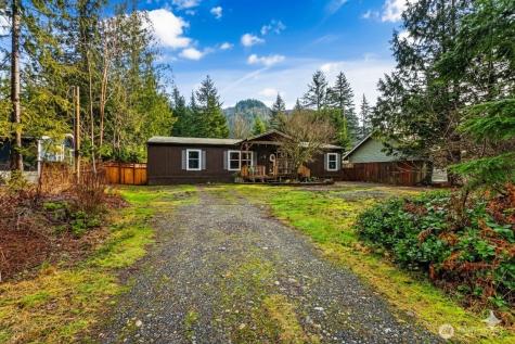 172 Sprague Valley Drive Maple Falls WA 98266