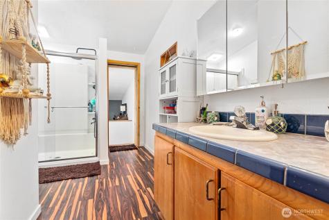 172 Sprague Valley Drive Maple Falls WA 98266