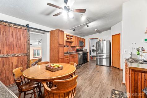 172 Sprague Valley Drive Maple Falls WA 98266