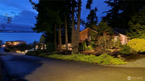 16342 72ND Edmonds WA 98026