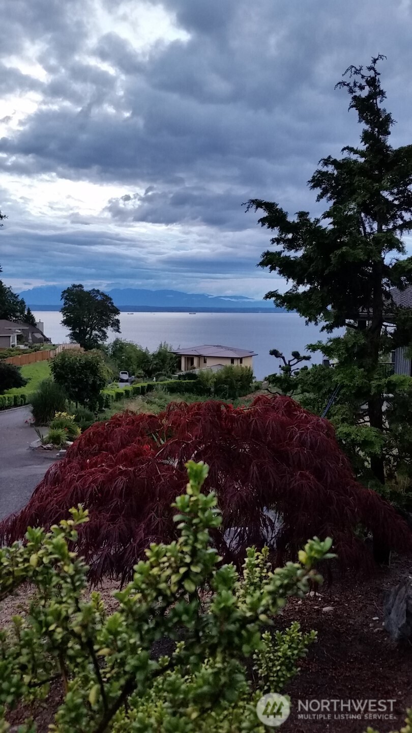 16342 72nd Avenue W Edmonds WA 98026