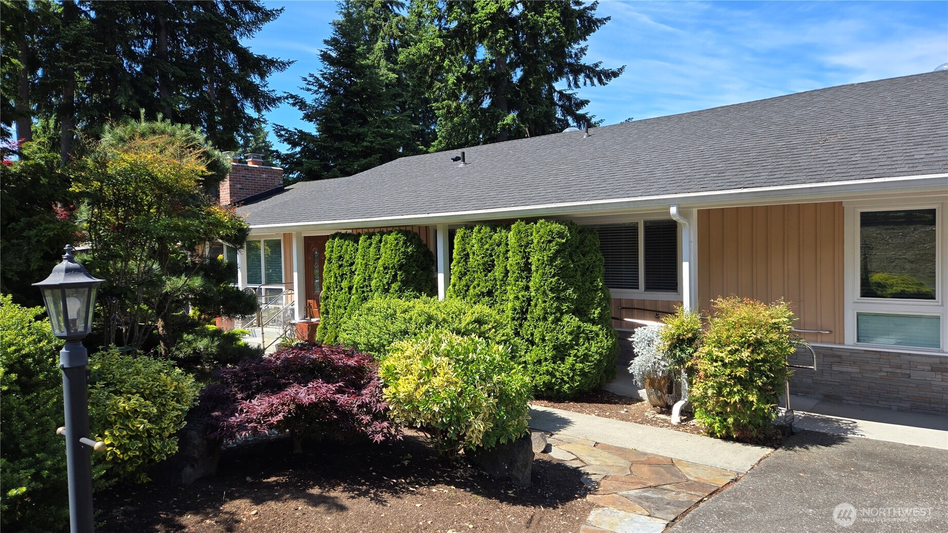 16342 72nd Avenue W Edmonds WA 98026