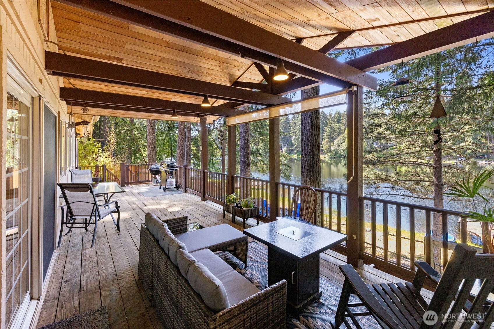 11102 Minterwood Drive NW Gig Harbor WA 98329