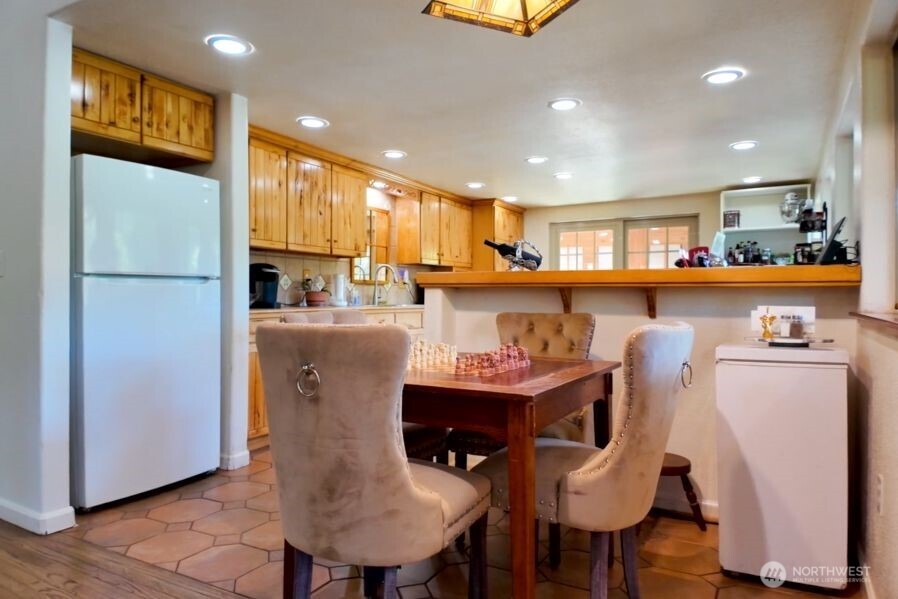 11102 Minterwood Drive NW Gig Harbor WA 98329