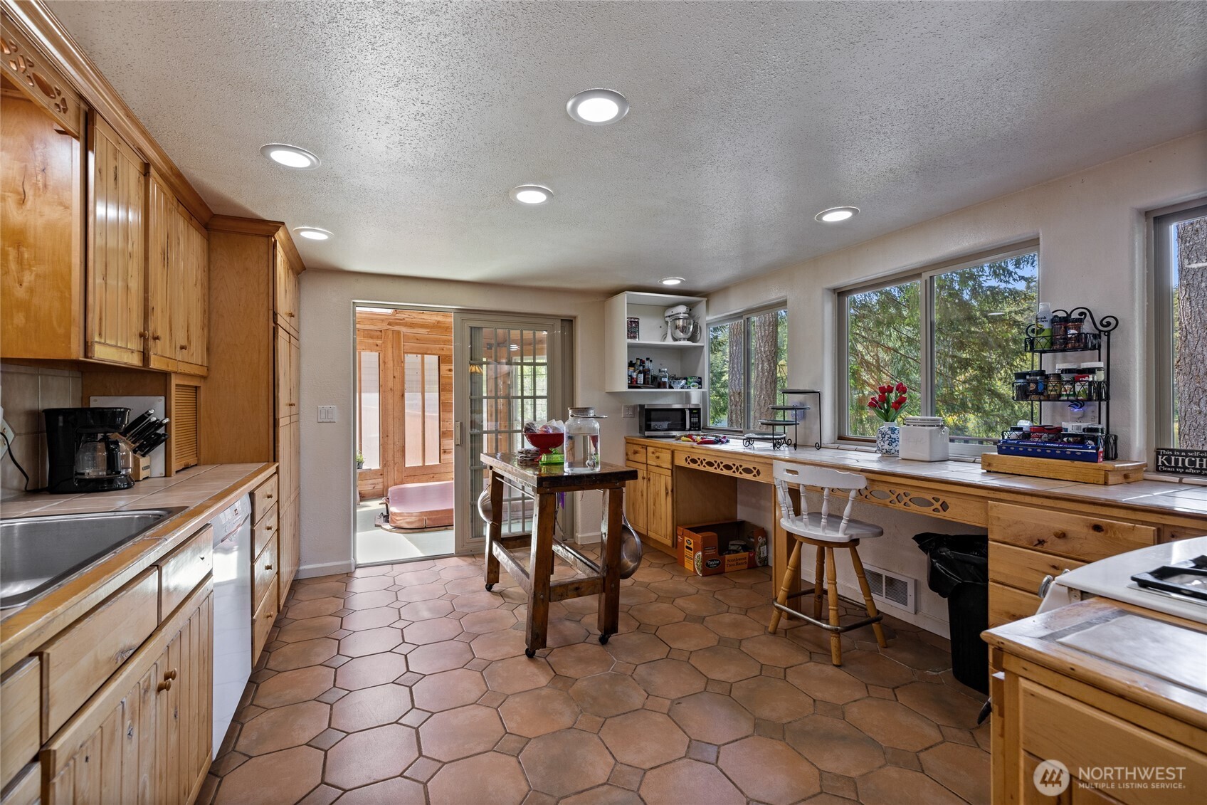 11102 Minterwood Drive NW Gig Harbor WA 98329