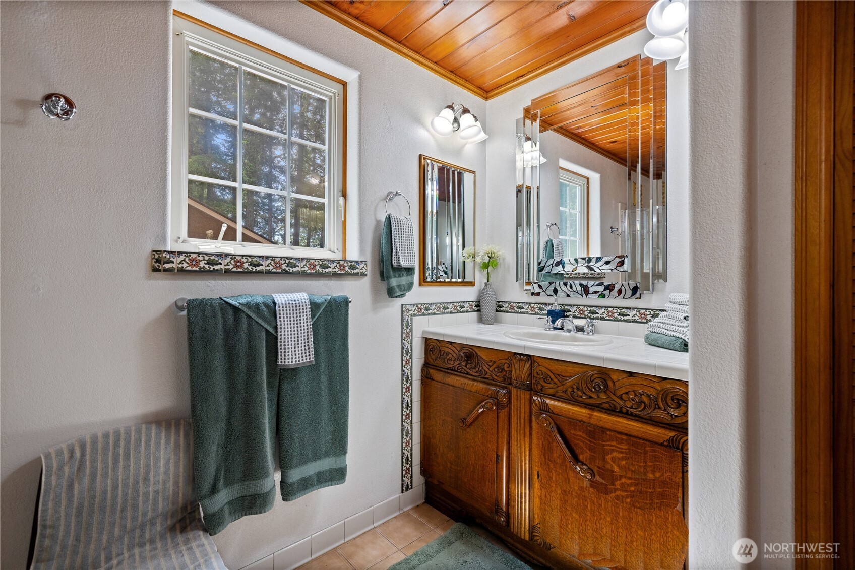 11102 Minterwood Drive NW Gig Harbor WA 98329
