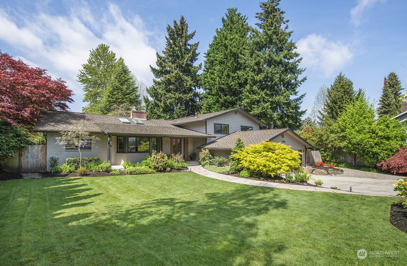 41 Tatoosh Key Bellevue WA 98006