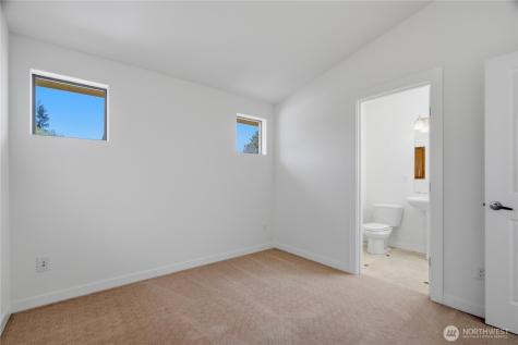 12031 35th Avenue NE Seattle WA 98125