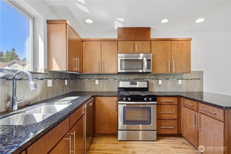 12031 35th Avenue NE Seattle WA 98125