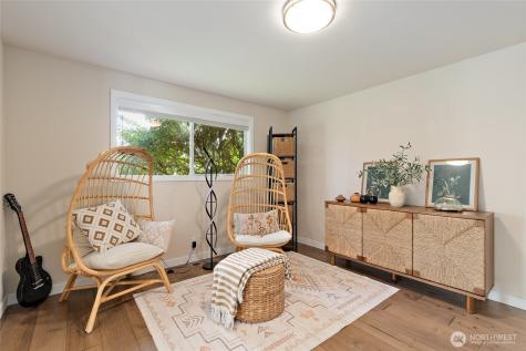24228 47th Avenue SE Woodinville WA 98072
