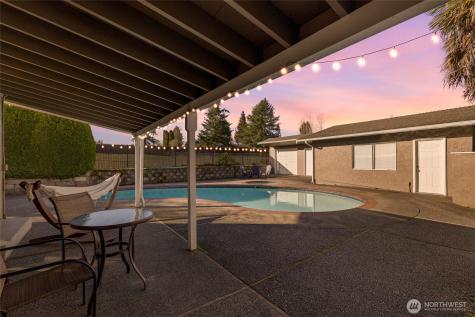 24228 47th Avenue SE Woodinville WA 98072