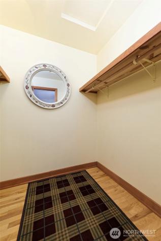 31 Spar Tree Drive Tahuya WA 98588