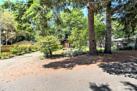 31 Spar Tree Drive Tahuya WA 98588