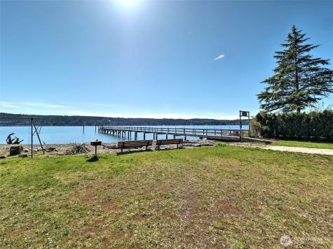 31 Spar Tree Drive Tahuya WA 98588