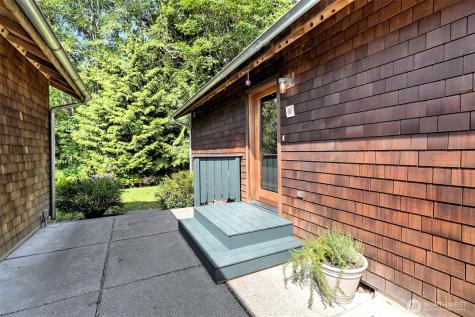 31 Spar Tree Drive Tahuya WA 98588