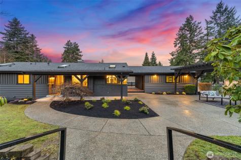 2404 127th Avenue SE Bellevue WA 98005