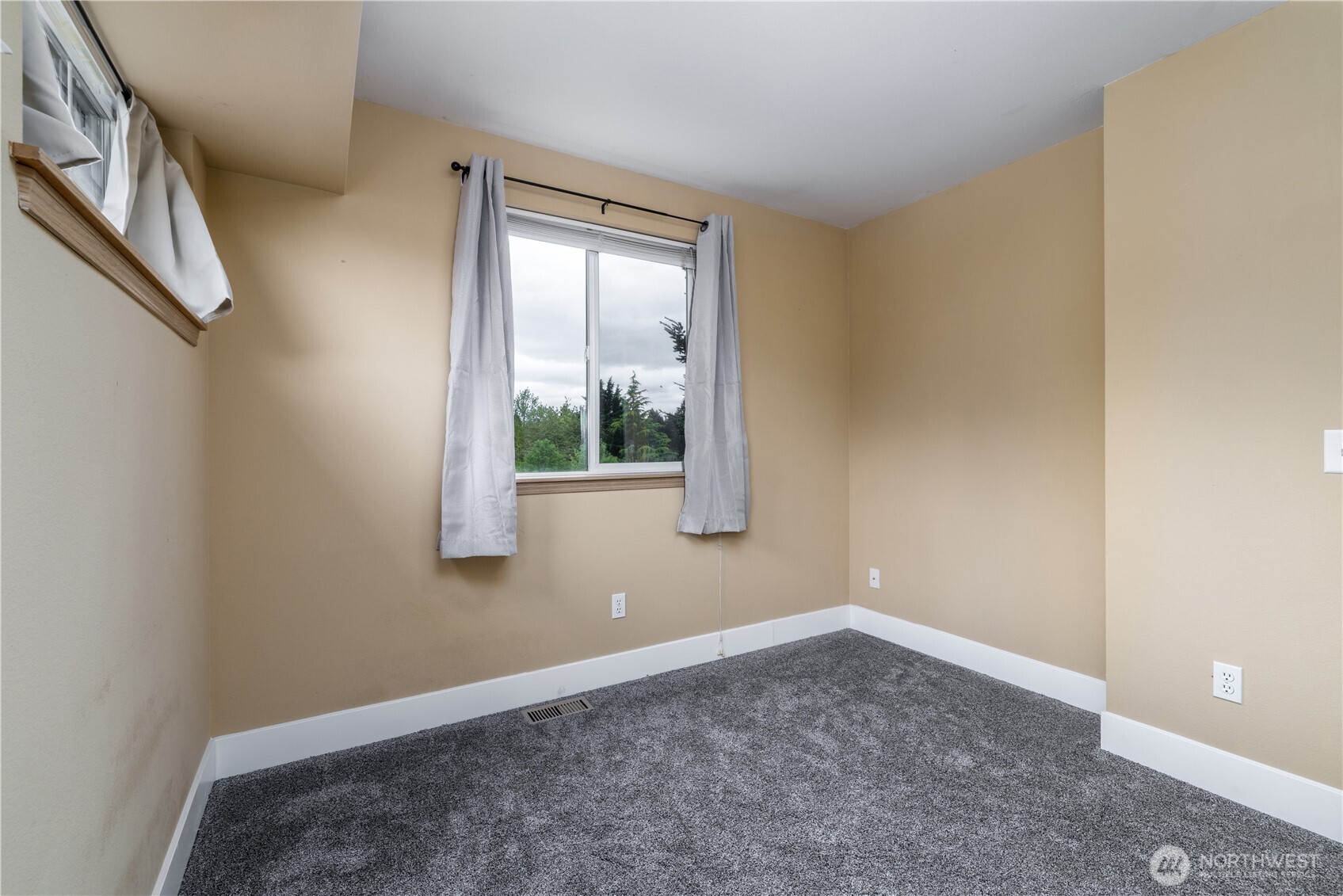 11720 261st Avenue Ct E Buckley WA 98321
