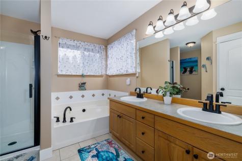 11720 261st Avenue Ct E Buckley WA 98321