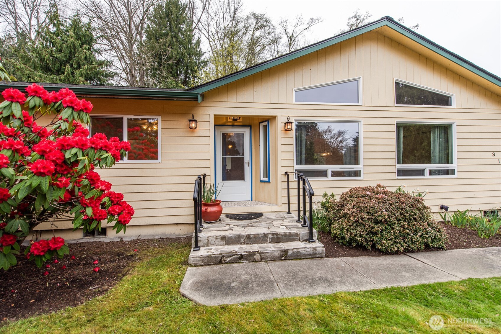 315 Dungeness Meadows Sequim WA 98382