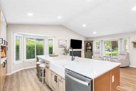 21910 SE 239th Street Maple Valley WA 98038