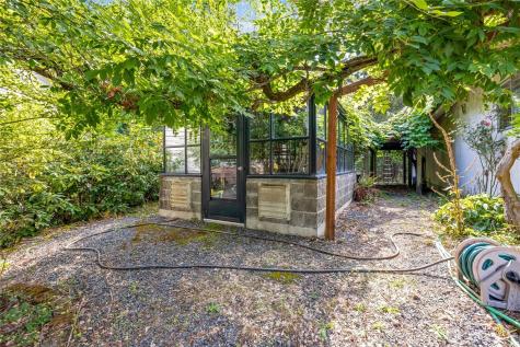 43103 Hilligoss Lane E Eatonville WA 98328