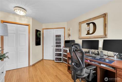 3214 17th Street Place SE Puyallup WA 98374