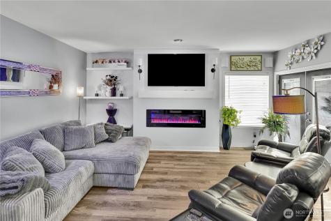 3214 17th Street Place SE Puyallup WA 98374