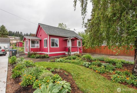 616 E Lopez Avenue Port Angeles WA 98362