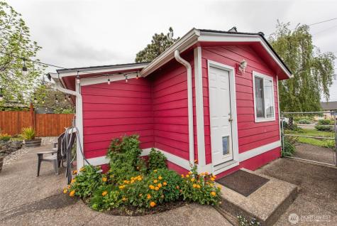616 E Lopez Avenue Port Angeles WA 98362