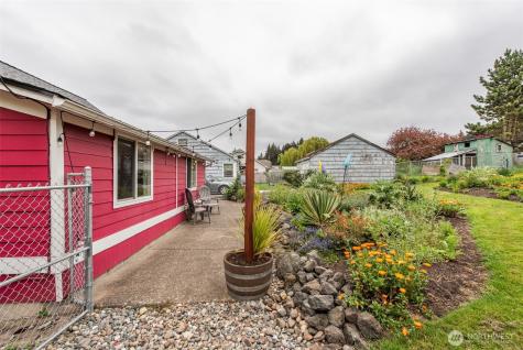 616 E Lopez Avenue Port Angeles WA 98362