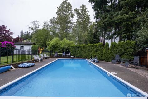 428 W Davies Loop Lake Stevens WA 98258