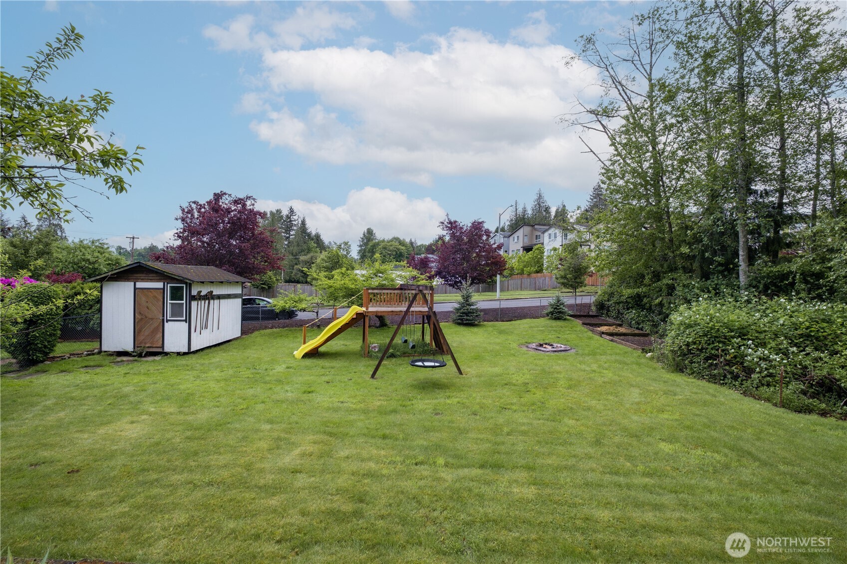 428 W Davies Loop Lake Stevens WA 98258