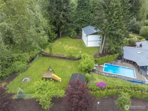 428 W Davies Loop Lake Stevens WA 98258