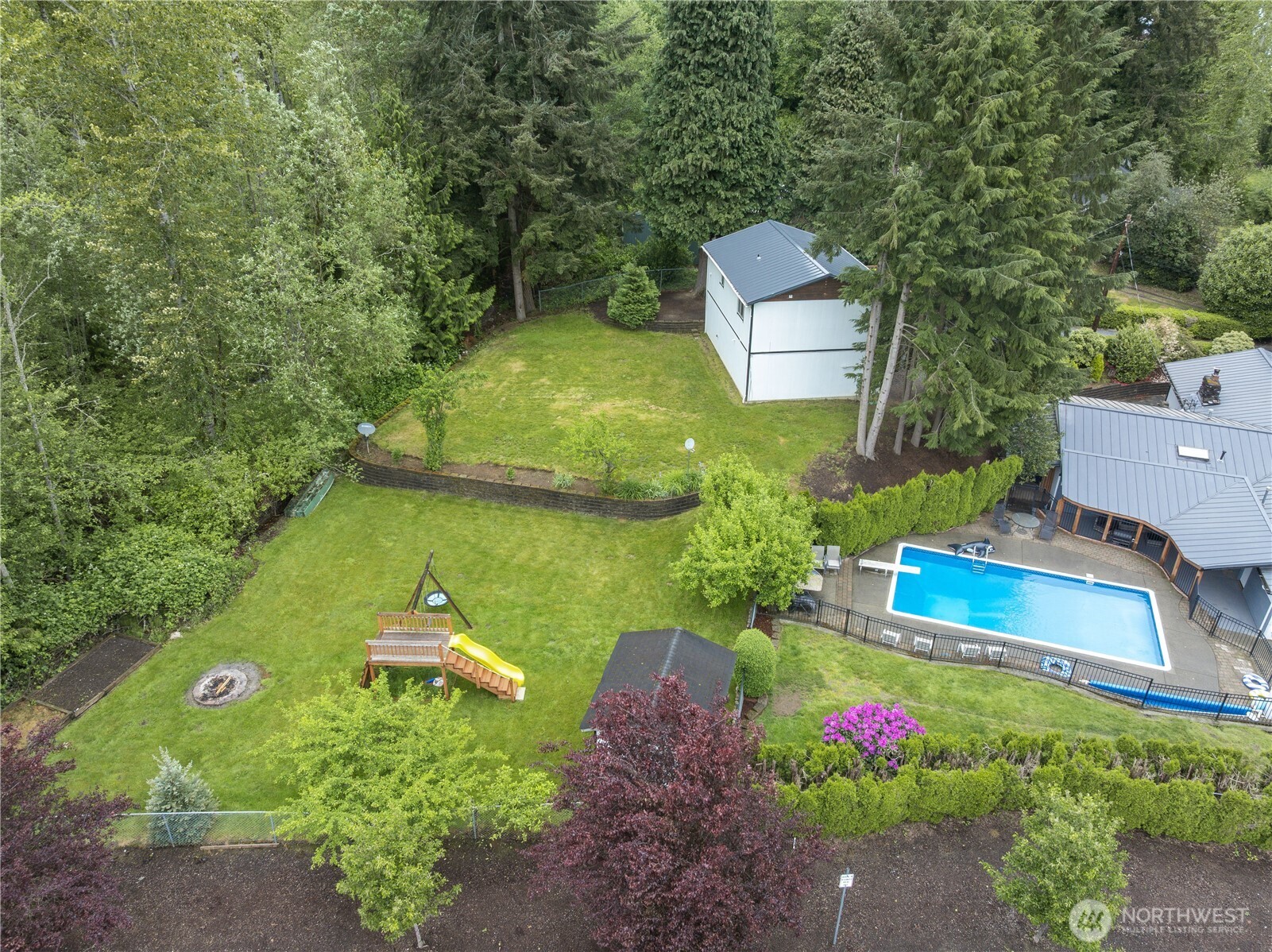 428 W Davies Loop Lake Stevens WA 98258
